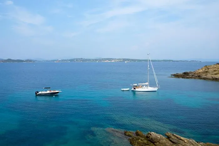 Evasion Ensoleillee Ile De Porquerolles Superbe T3 *