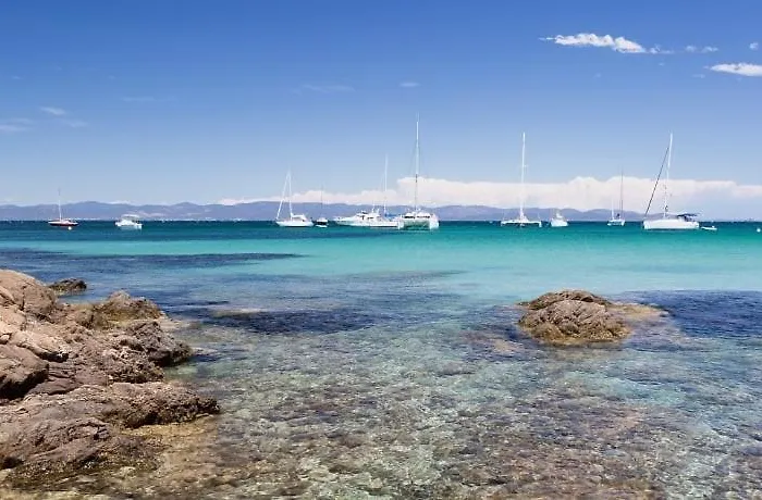 Evasion Ensoleillee Ile De Porquerolles Superbe T3 Hyères