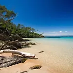 Evasion Ensoleillee Ile De Porquerolles Superbe T3 Apartment