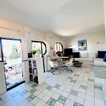 Evasion Ensoleillee Ile De Porquerolles Superbe T3 Apartment