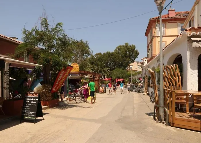 דירה Evasion Ensoleillee Ile De Porquerolles Superbe T3 הייר