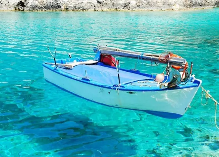 Evasion Ensoleillee Ile De Porquerolles Superbe T3 * הייר